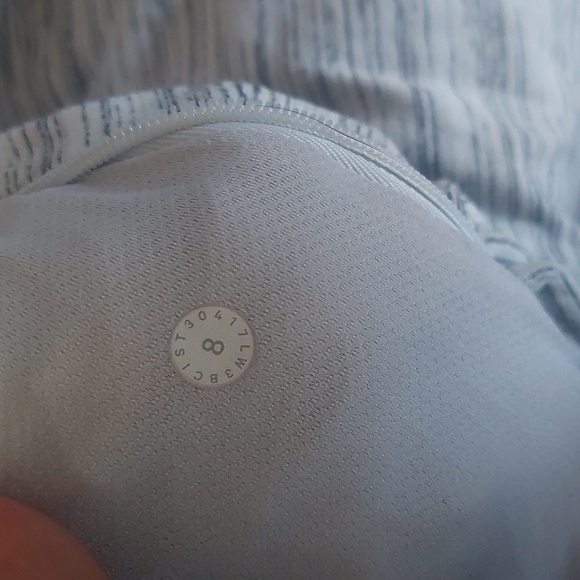 Lululemon Runderful longsleeve Gray/white spacedye Athleisure Yoga Gym 8 - Picture 7 of 7